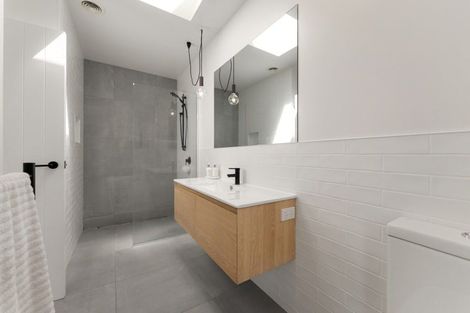 Photo of property in 53 Dickson Road, Papamoa Beach, Papamoa, 3118