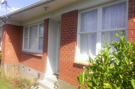 Photo of property in 1/42-44 Opaheke Road, Opaheke, Papakura, 2113
