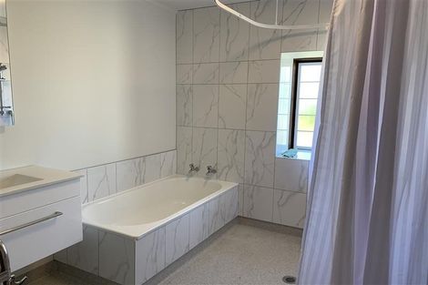 Photo of property in 2 Oaks Lane, Motueka, 7120