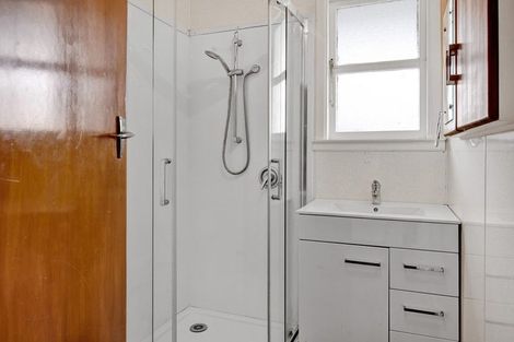 Photo of property in 9 Manawapou Road, Hawera, 4610