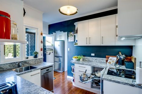 Photo of property in 4 Higgins Street, Marewa, Napier, 4110