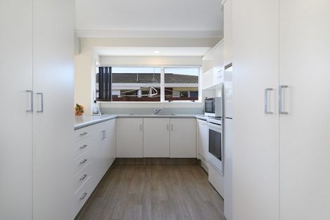 Photo of property in 37 Western Road, Bellevue, Tauranga, 3110