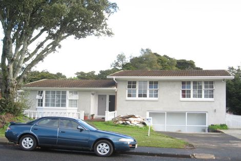Photo of property in 24 Dennis Avenue, Hillpark, Auckland, 2102