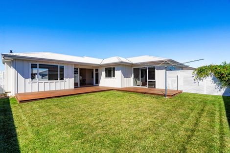 Photo of property in 12 Hikawera Drive, Frimley, Hastings, 4120