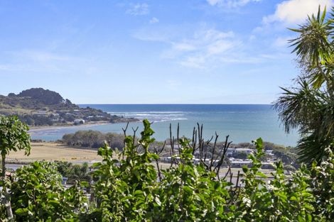 Photo of property in 4 Norrie Avenue, Raglan, 3225