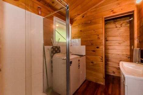 Photo of property in 36 William Street, Waikanae Beach, Waikanae, 5036