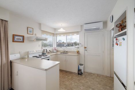 Photo of property in 1/19 Northfield Road, Casebrook, Christchurch, 8051