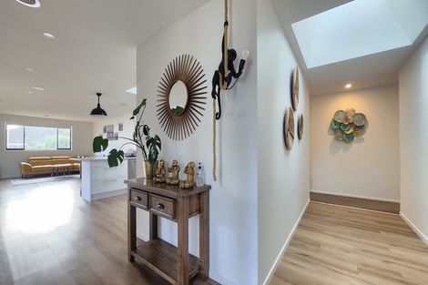 Photo of property in 6 Cartographer Way, Whitby, Porirua, 5024