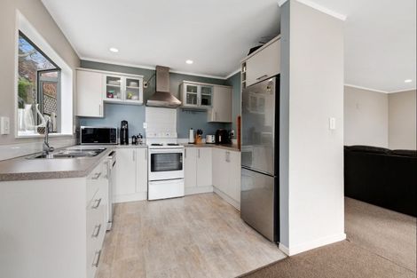 Photo of property in 2/26 Kestrel Heights, Arkles Bay, Whangaparaoa, 0932