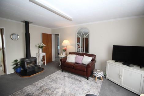 Photo of property in 28b Pollen Street, Woodville, 4920