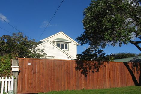 Photo of property in 48 Brook Street, Waterloo, Lower Hutt, 5011
