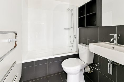 Photo of property in 5b/1 Hanson Street, Mount Cook, Wellington, 6021