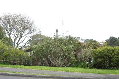 Photo of property in 6 Wairau Road, Oakura, 4314