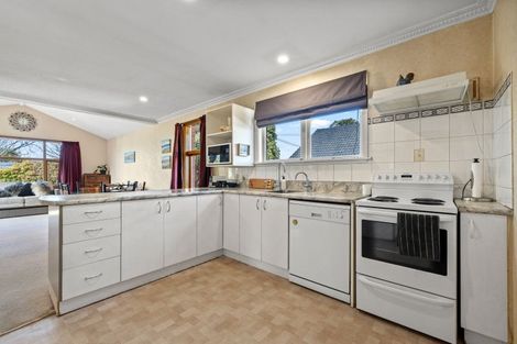 Photo of property in 21 Teesdale Street, Burnside, Christchurch, 8053