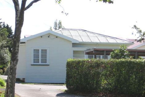 Photo of property in 2/3 Seabrook Avenue, New Lynn, Auckland, 0600