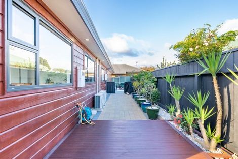 Photo of property in 28 Tararua Street, Trentham, Upper Hutt, 5018