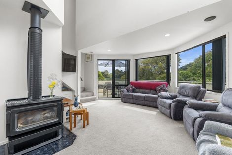 Photo of property in 15 Townsend Road, Paraite, New Plymouth, 4373
