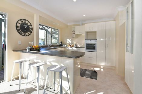 Photo of property in 2/12 Miro Street, Helensville, 0800