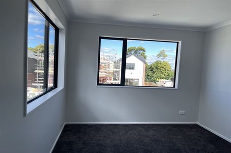 Photo of property in 4 Combat Street, Papakura, 2110