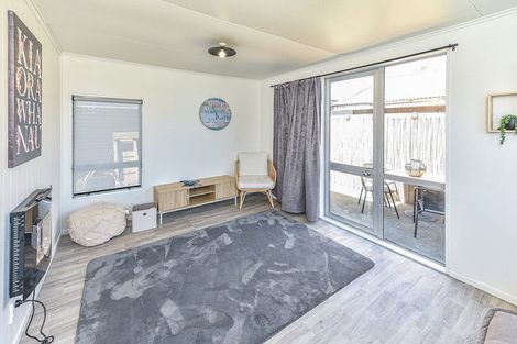 Photo of property in 155 Puriri Street, Castlecliff, Whanganui, 4501