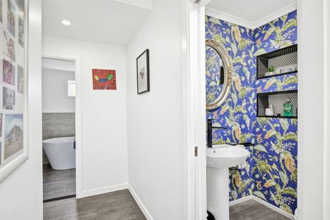 Photo of property in 221 Matai Road, Raumati Beach, Paraparaumu, 5032