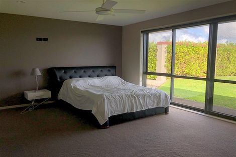 Photo of property in 45 Harry Dreadon Road, Opaheke, Papakura, 2584