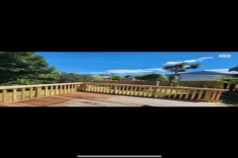 Photo of property in 2/228 East Coast Road, Forrest Hill, Auckland, 0620