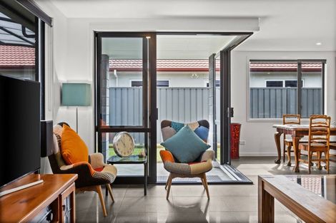 Photo of property in 11 Aparima Place, Awatoto, Napier, 4110