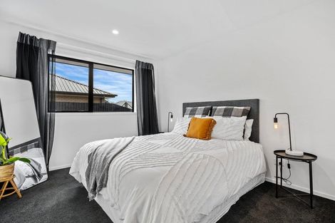 Photo of property in 8 Olearia Lane, Halswell, Christchurch, 8025