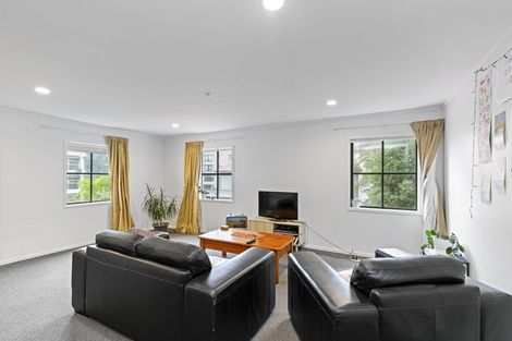 Photo of property in 2/97 Boulcott Street, Wellington Central, Wellington, 6011