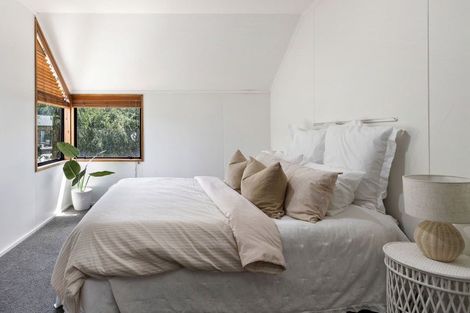 Photo of property in 83 Mcdonnell Road, Arrowtown, 9302