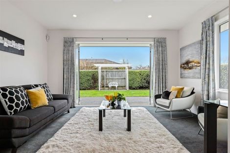 Photo of property in 56 Mokihi Gardens, Hillmorton, Christchurch, 8024