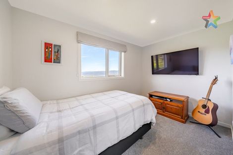 Photo of property in 67 Cypress Drive, Maungaraki, Lower Hutt, 5010