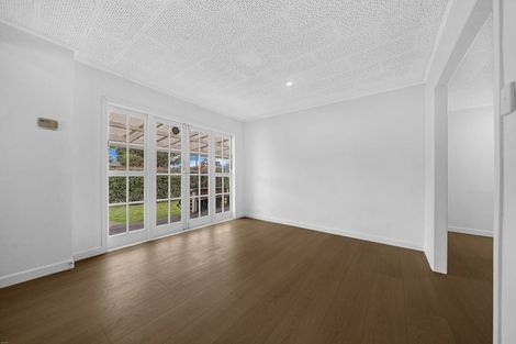 Photo of property in 76 Old Wairoa Road, Papakura, 2110
