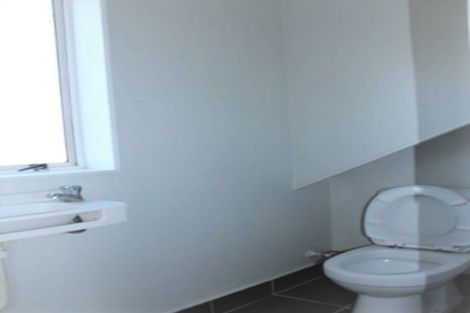 Photo of property in 2/10 Rewa Street, New Lynn, Auckland, 0600