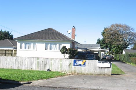 Photo of property in 3 Berkeley Road, Manurewa, Auckland, 2102