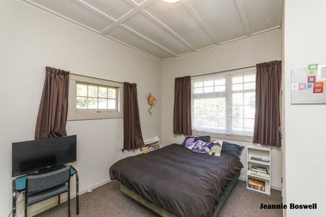 Photo of property in 39 Honore Drive, Linton, Palmerston North, 4472