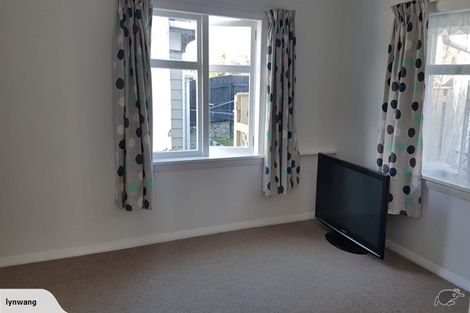 Photo of property in 298 Karori Road, Karori, Wellington, 6012