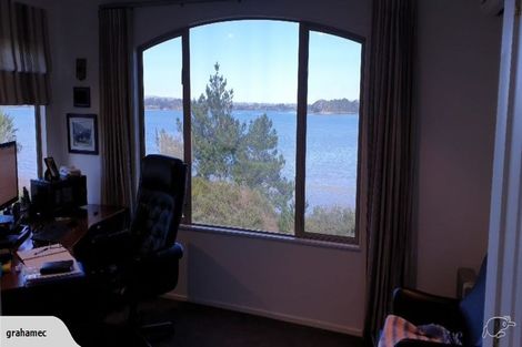 Photo of property in 21 Mull Place, Wattle Downs, Auckland, 2103