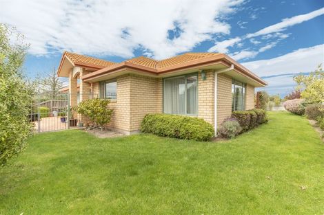 Photo of property in 7 Kinsella Crescent, Aidanfield, Christchurch, 8025