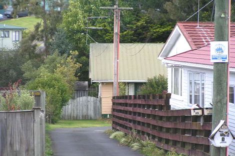 Photo of property in 3/23a Becroft Drive, Forrest Hill, Auckland, 0620