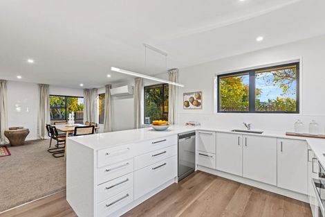 Photo of property in 294 Sawyers Arms Road, Bishopdale, Christchurch, 8053