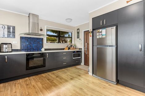 Photo of property in 29 Carr Street, Te Kamo, Whangarei, 0112