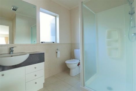 Photo of property in 22 Maybole Drive, Flat Bush, Auckland, 2016