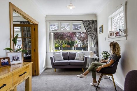 Photo of property in 2 Wycolla Avenue, Saint Clair, Dunedin, 9012