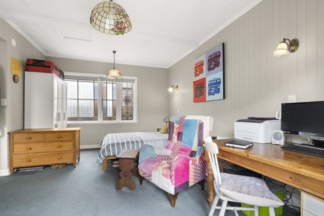 Photo of property in 1 Oxford Terrace, Devonport, Auckland, 0624