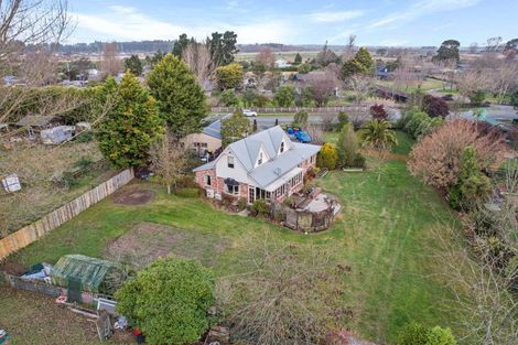 Photo of property in 14 Allin Drive, Waikuku Beach, 7402