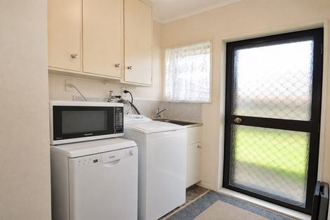Photo of property in 17b Pemberton Crescent, Greerton, Tauranga, 3112