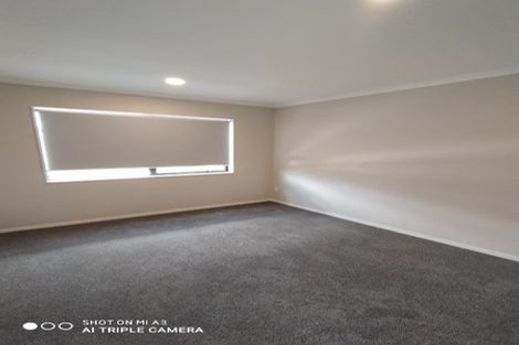 Photo of property in 30 Combat Street, Papakura, 2110