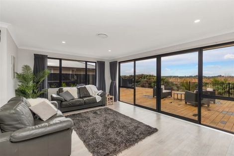 Photo of property in 22 Pegasus Main Street, Pegasus, 7612